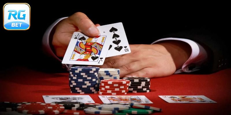 Chiến thuật chơi Poker 2 lá bất khả chiến bại